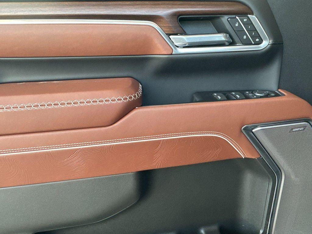 new 2026 GMC Sierra 2500 car, priced at $97,234