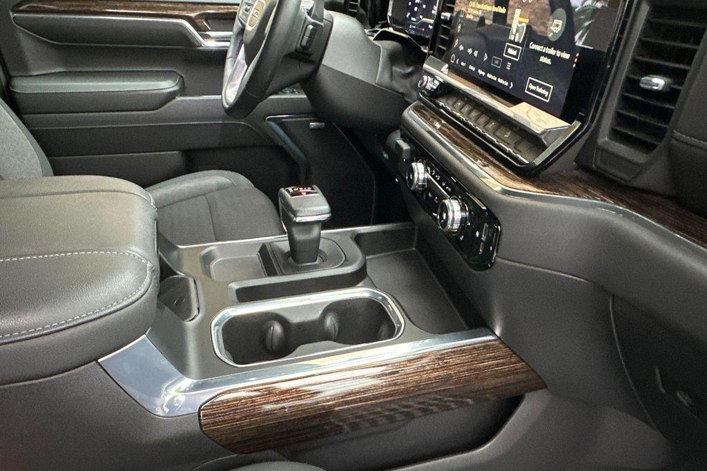 used 2024 GMC Sierra 1500 car, priced at $51,890