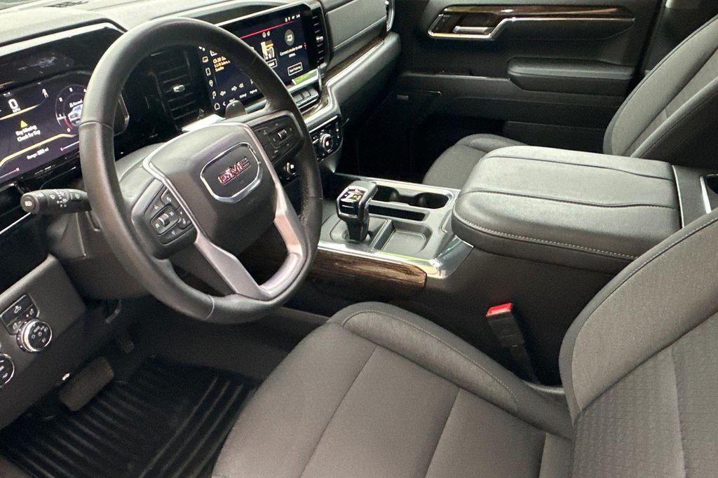 used 2024 GMC Sierra 1500 car, priced at $51,890