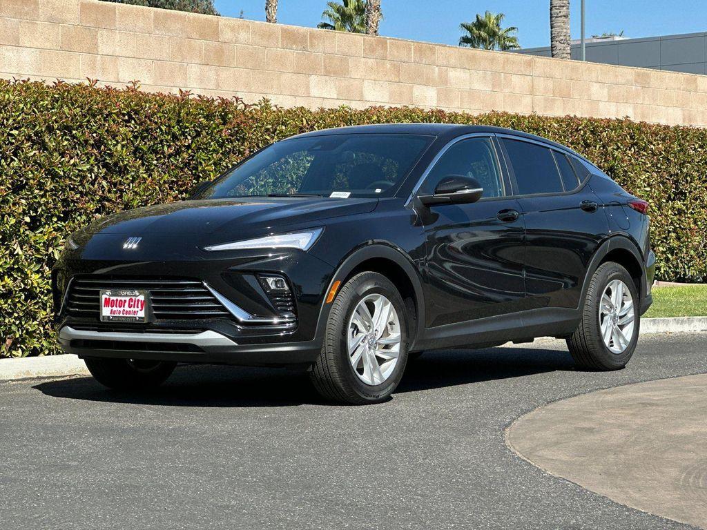 new 2025 Buick Envista car, priced at $26,140