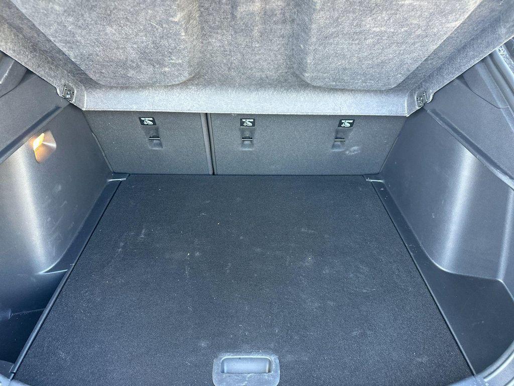 new 2025 Buick Envista car, priced at $26,140