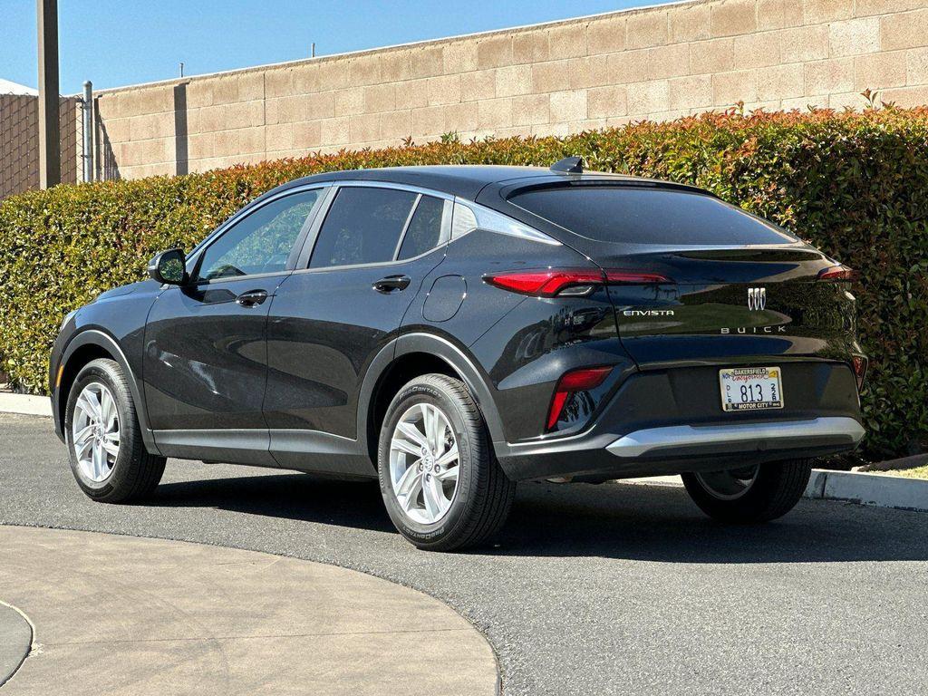 new 2025 Buick Envista car, priced at $26,140