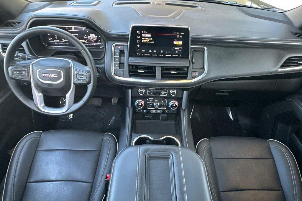 used 2024 GMC Yukon car, priced at $65,795