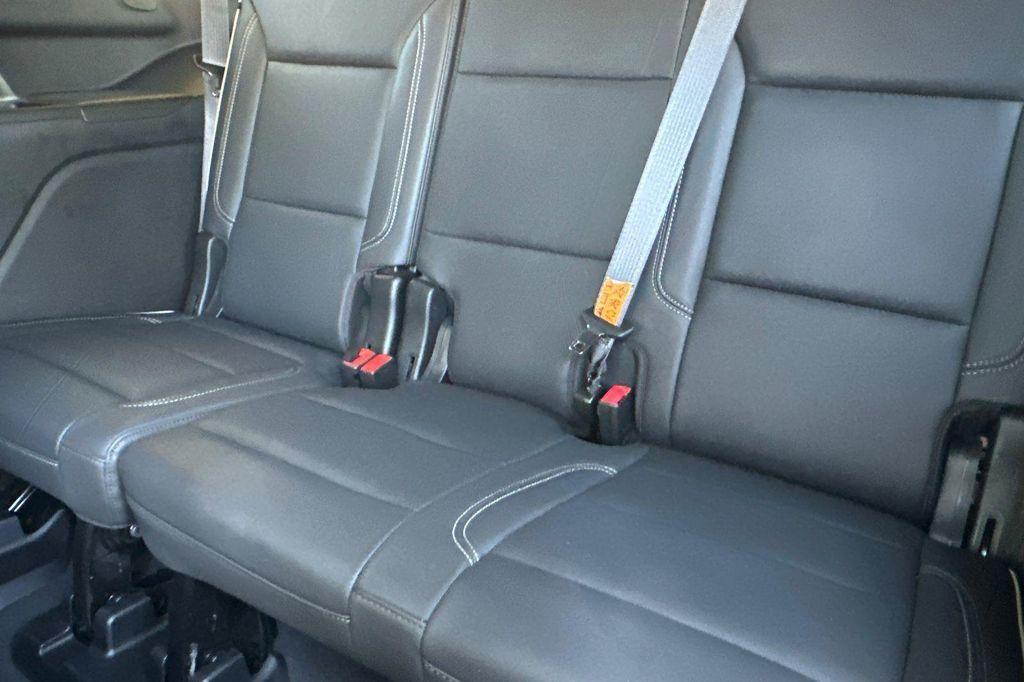 used 2024 GMC Yukon car, priced at $65,795