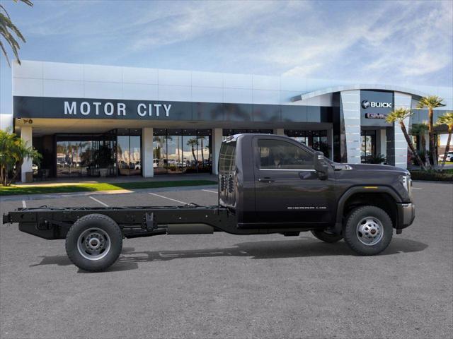 new 2025 GMC Sierra 3500 car, priced at $52,070