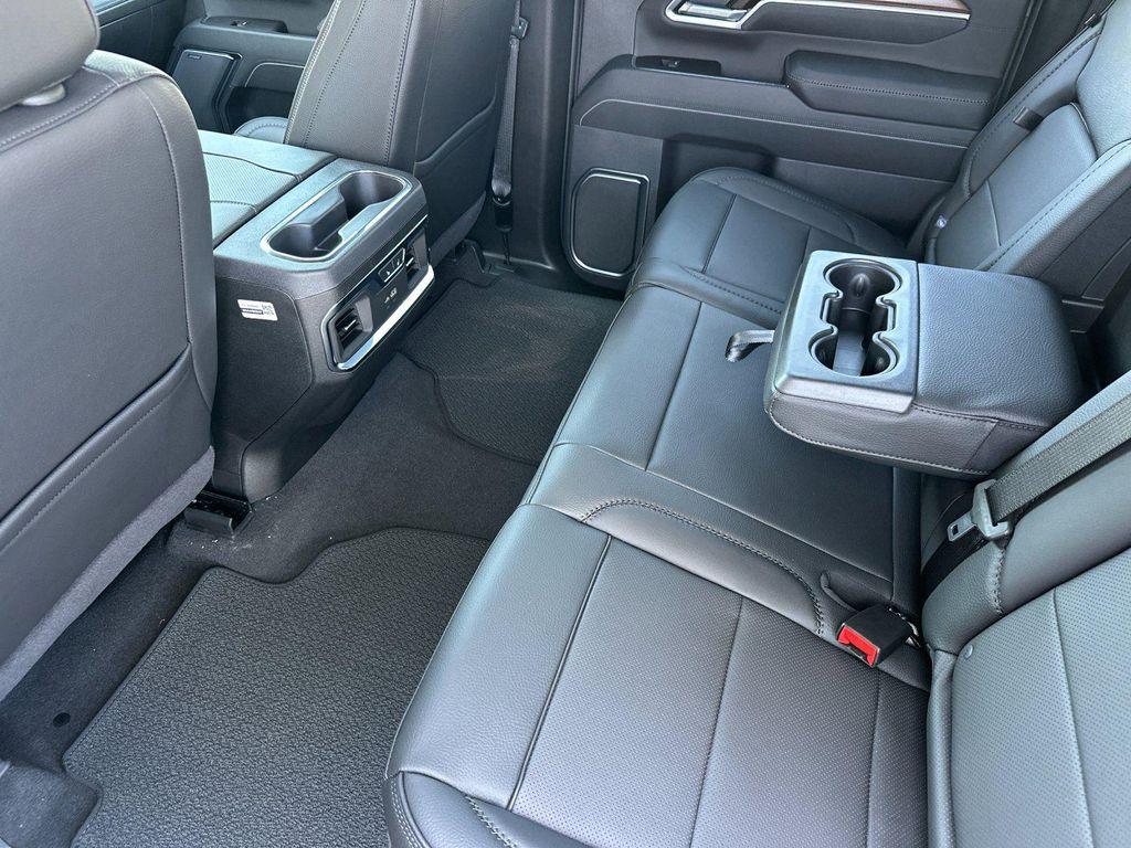 new 2025 GMC Sierra 2500 car, priced at $86,651