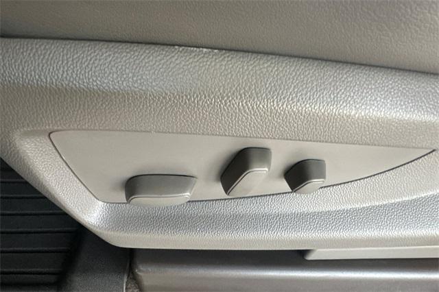 used 2020 GMC Yukon car, priced at $42,034