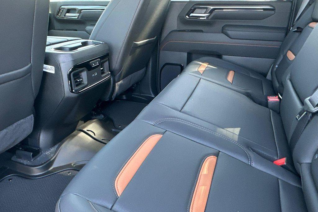 new 2025 GMC Sierra 2500 car, priced at $85,252