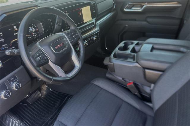 used 2023 GMC Sierra 1500 car, priced at $43,664