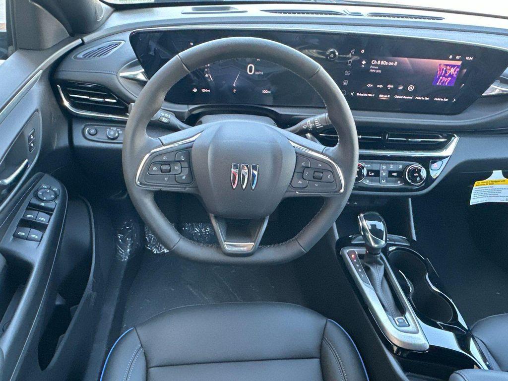 new 2025 Buick Envista car, priced at $27,327