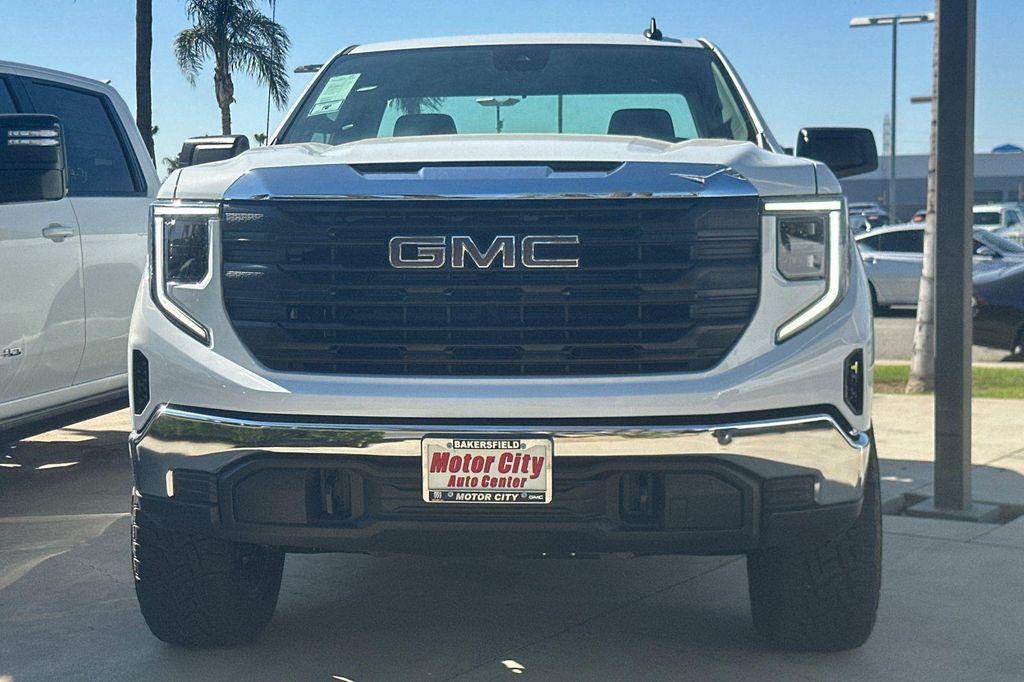 new 2025 GMC Sierra 1500 car, priced at $53,250
