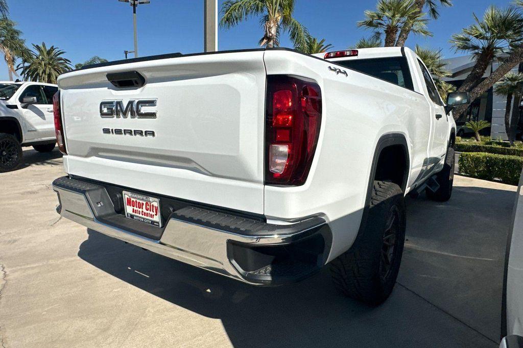 new 2025 GMC Sierra 1500 car, priced at $53,250