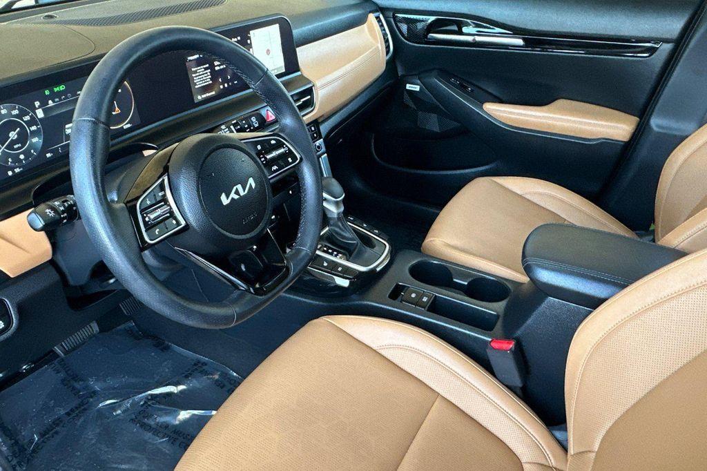used 2024 Kia Seltos car, priced at $24,315