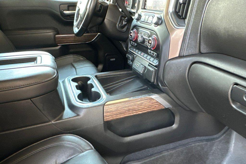 used 2022 Chevrolet Silverado 1500 car, priced at $47,396