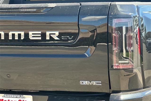 new 2025 GMC HUMMER EV Pickup car, priced at $106,335