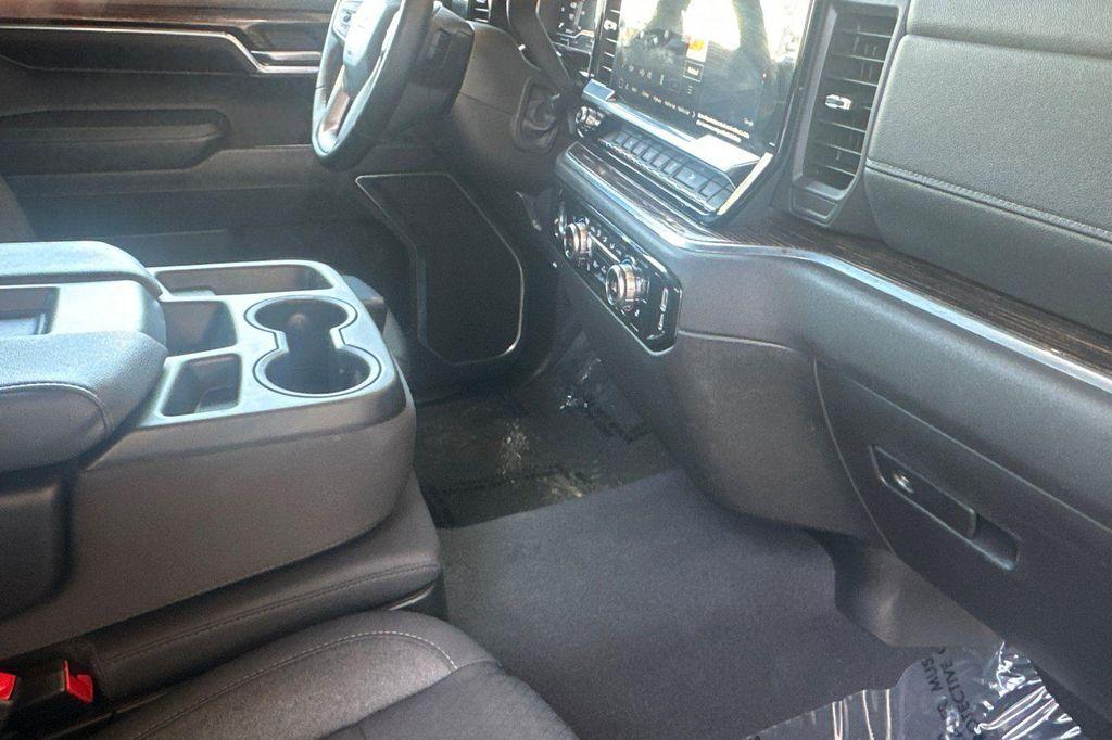 used 2024 GMC Sierra 1500 car, priced at $37,688