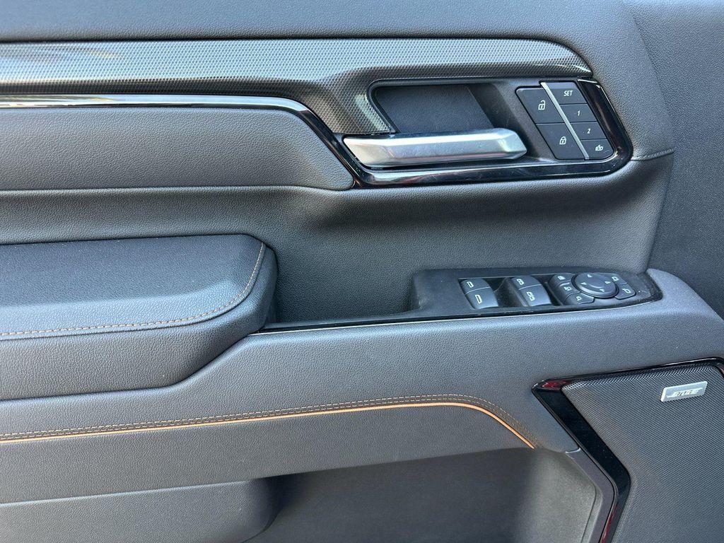 new 2025 GMC Sierra 2500 car, priced at $80,866