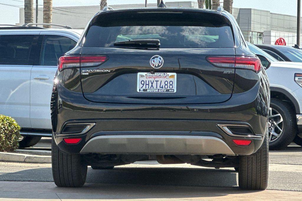 used 2023 Buick Envision car, priced at $29,895