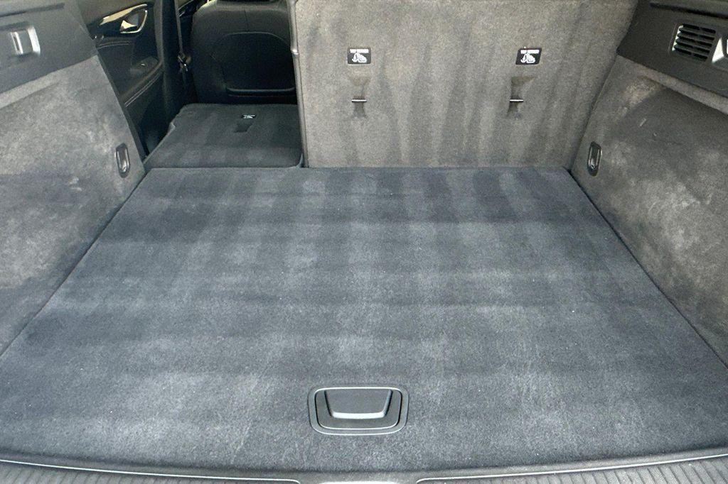 used 2023 Buick Envision car, priced at $29,895