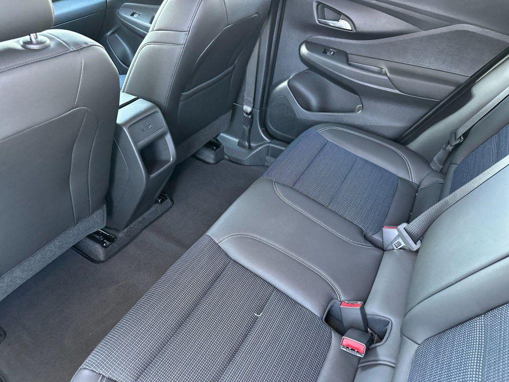 new 2025 Buick Envista car, priced at $22,600