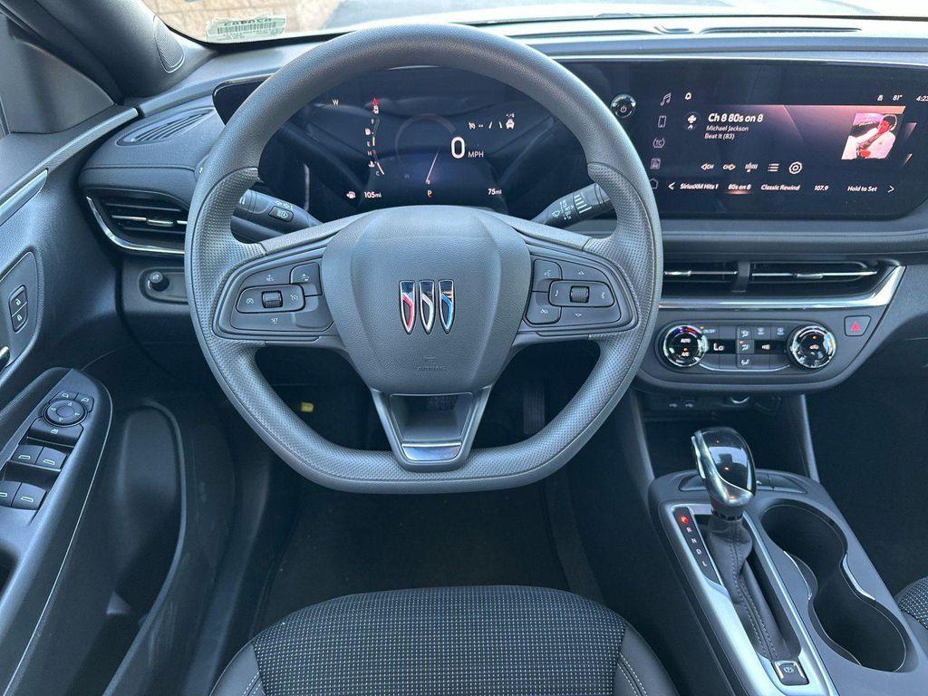 new 2025 Buick Envista car, priced at $22,600