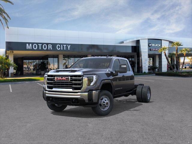 new 2025 GMC Sierra 3500 car, priced at $62,633