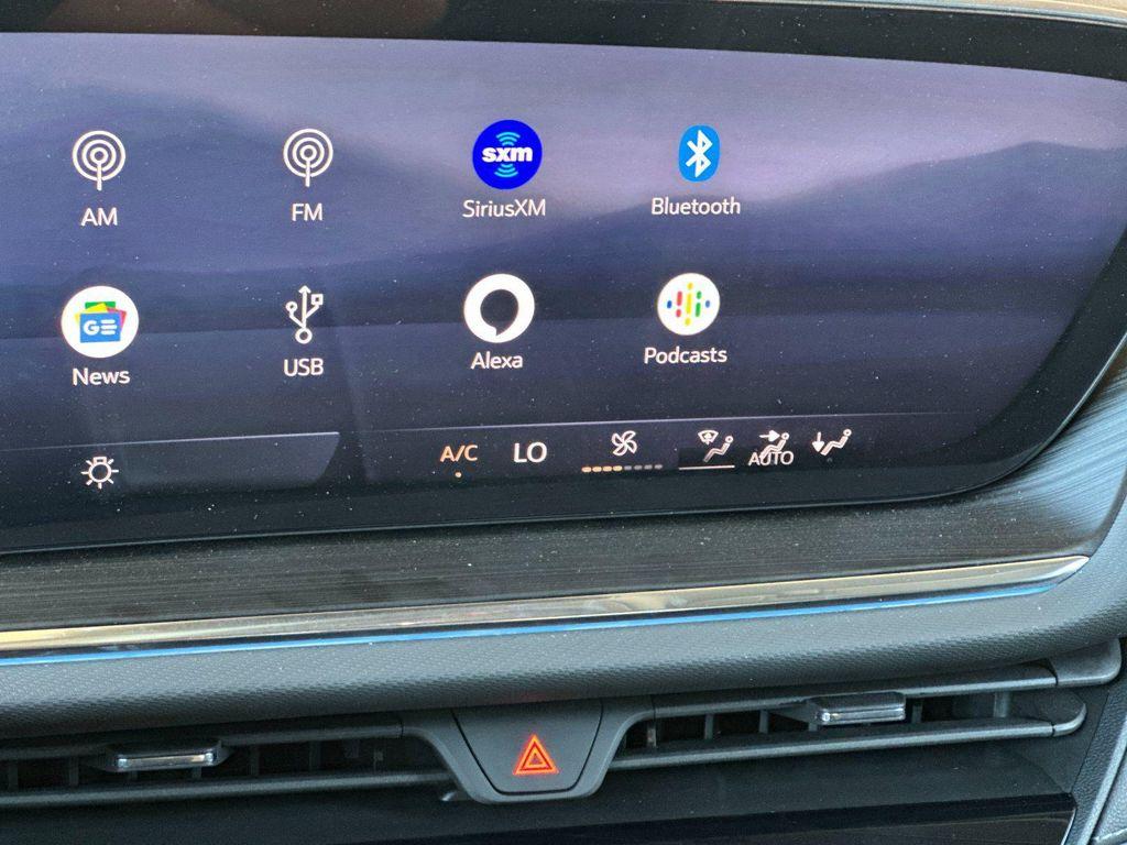 new 2025 Buick Envision car, priced at $36,677