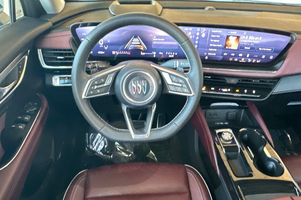 used 2025 Buick Envision car, priced at $36,990