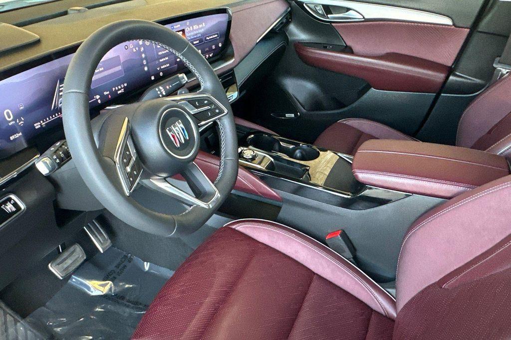 used 2025 Buick Envision car, priced at $36,990