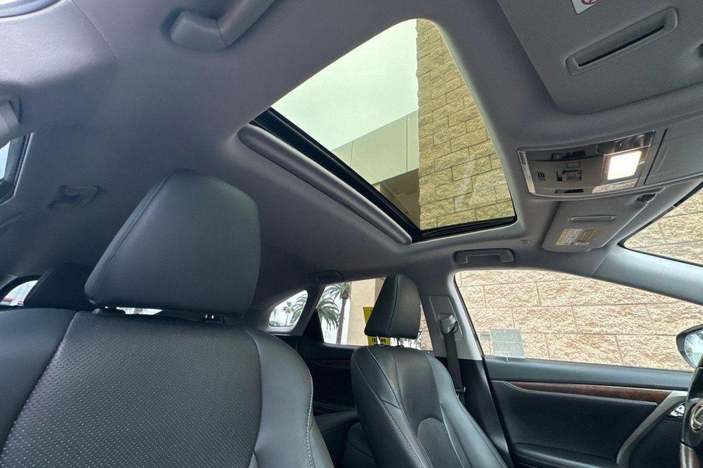 used 2022 Lexus RX 350 car, priced at $35,290