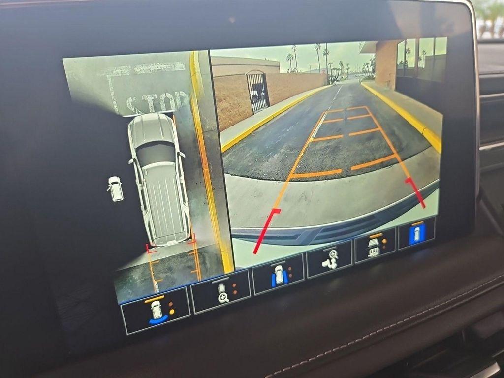 used 2023 GMC Yukon XL car, priced at $53,270