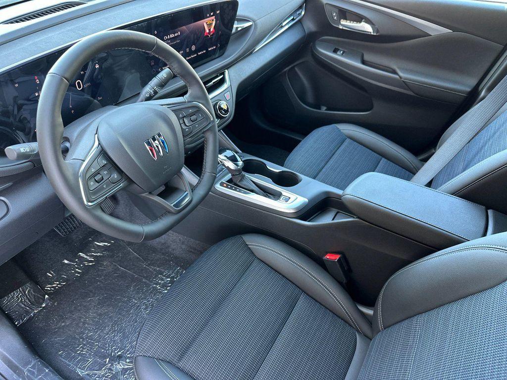 new 2025 Buick Envista car, priced at $25,696