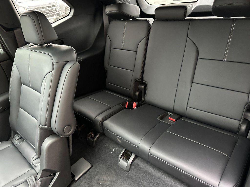 new 2026 GMC Acadia car, priced at $51,175