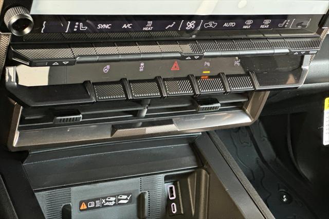 new 2025 GMC HUMMER EV SUV car, priced at $104,440