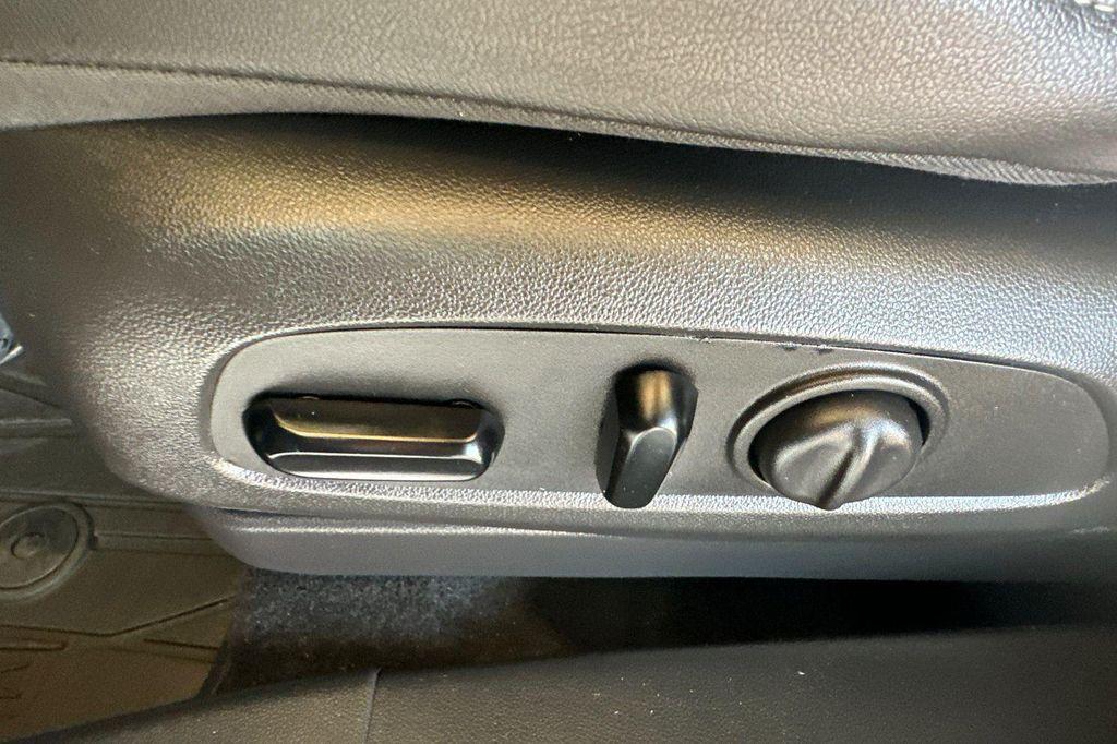 used 2022 Buick Encore GX car, priced at $22,290