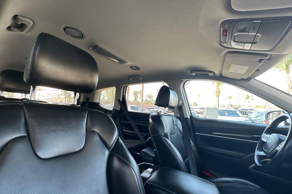 used 2024 Kia Telluride car, priced at $31,590