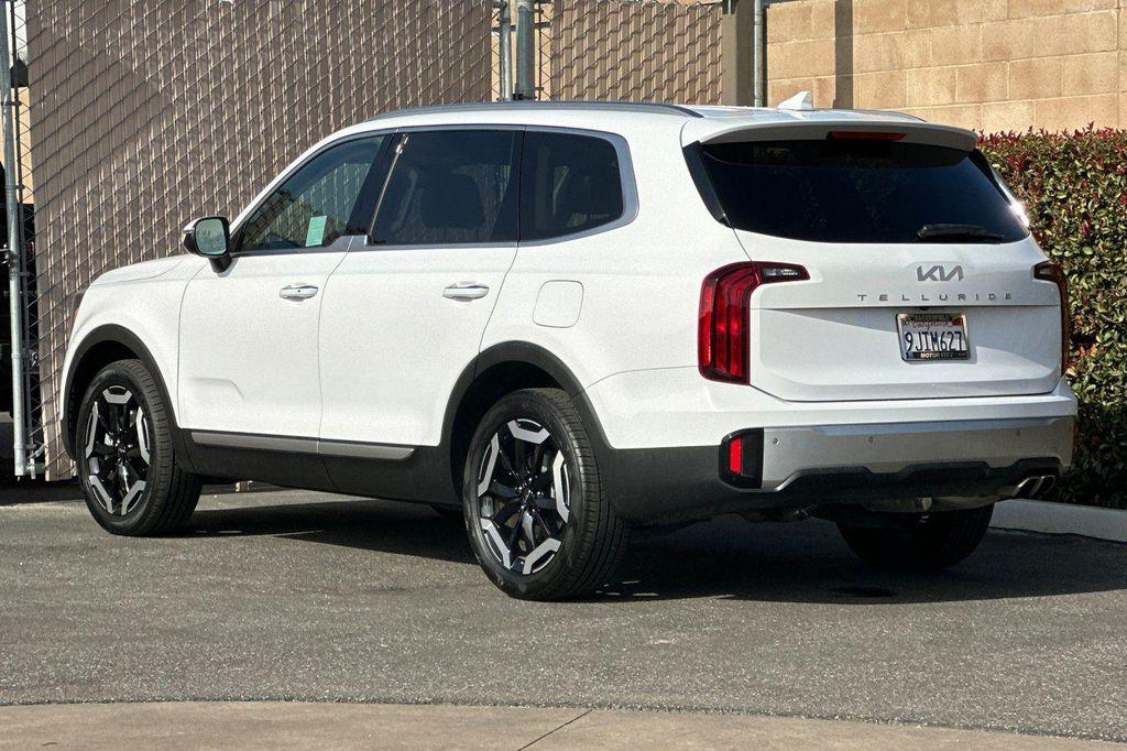 used 2024 Kia Telluride car, priced at $31,590