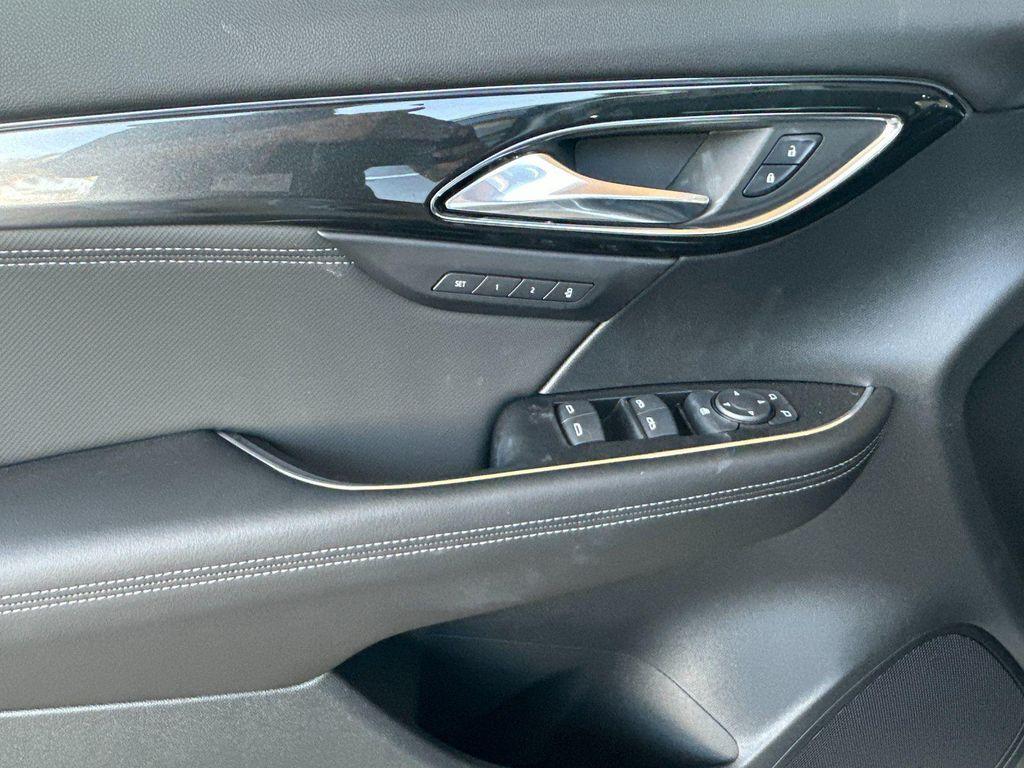 new 2025 Buick Envision car, priced at $37,052