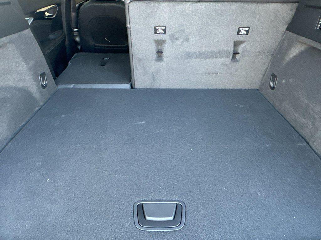 new 2025 Buick Envision car, priced at $37,052