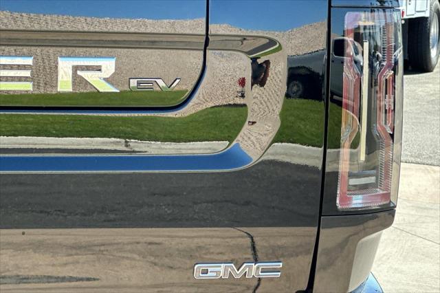 new 2024 GMC HUMMER EV Pickup car, priced at $109,435