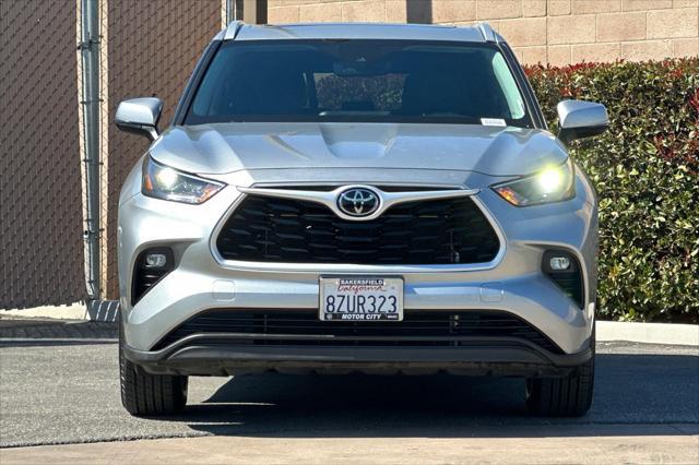 used 2022 Toyota Highlander car, priced at $36,991