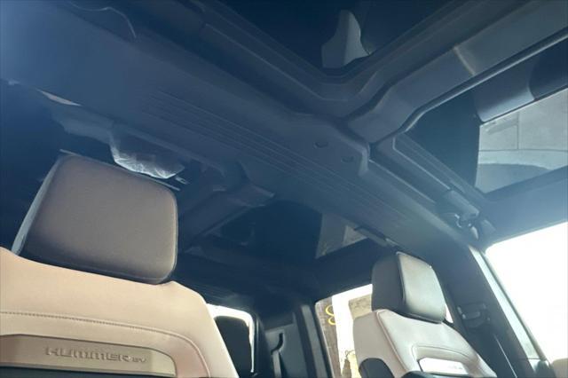 new 2025 GMC HUMMER EV Pickup car, priced at $96,470