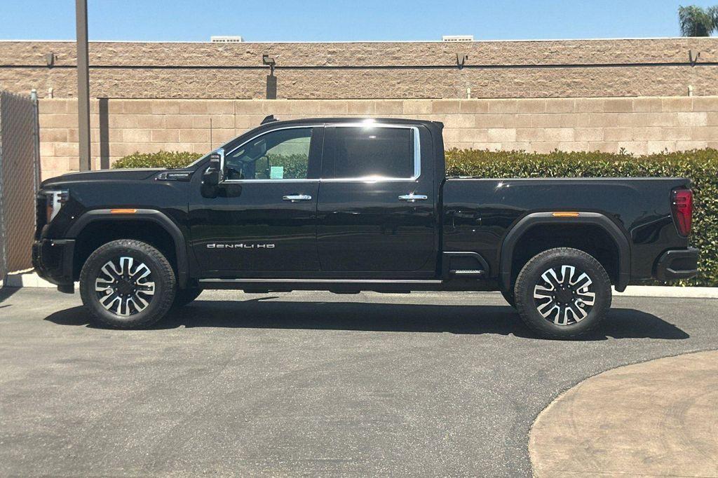used 2025 GMC Sierra 2500 car, priced at $87,995