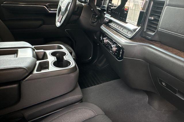 used 2023 GMC Sierra 1500 car, priced at $43,875