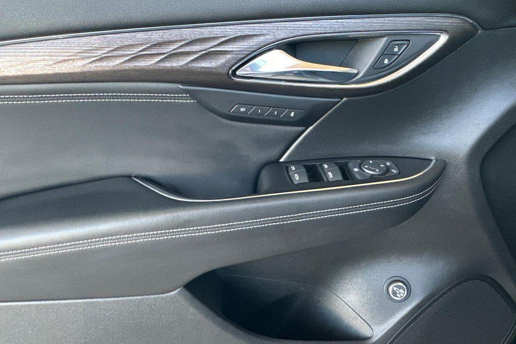 used 2023 Buick Envision car, priced at $30,895