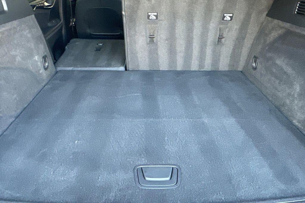 used 2023 Buick Envision car, priced at $30,895