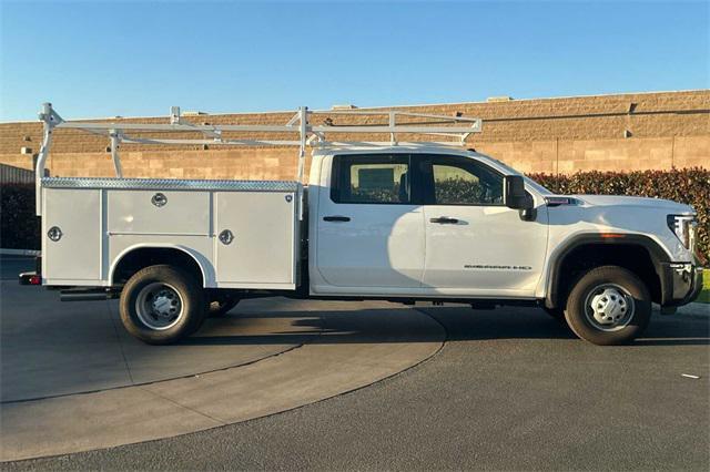 new 2024 GMC Sierra 3500 car, priced at $79,928