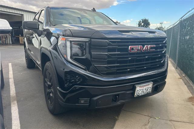 used 2022 GMC Sierra 1500 car, priced at $44,290