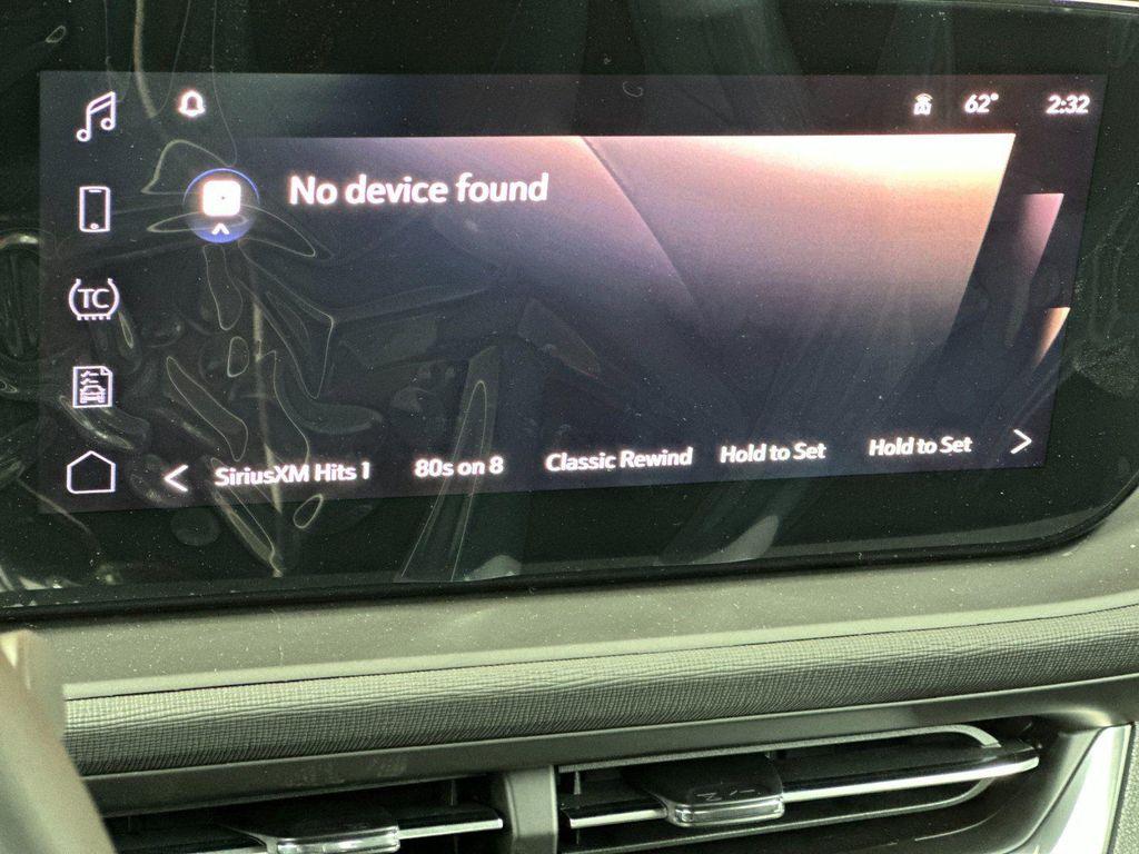 new 2025 Buick Envista car, priced at $25,696