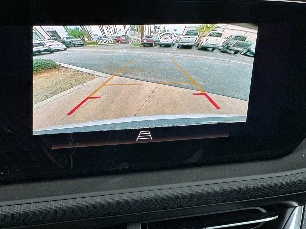 new 2025 Buick Envista car, priced at $25,696